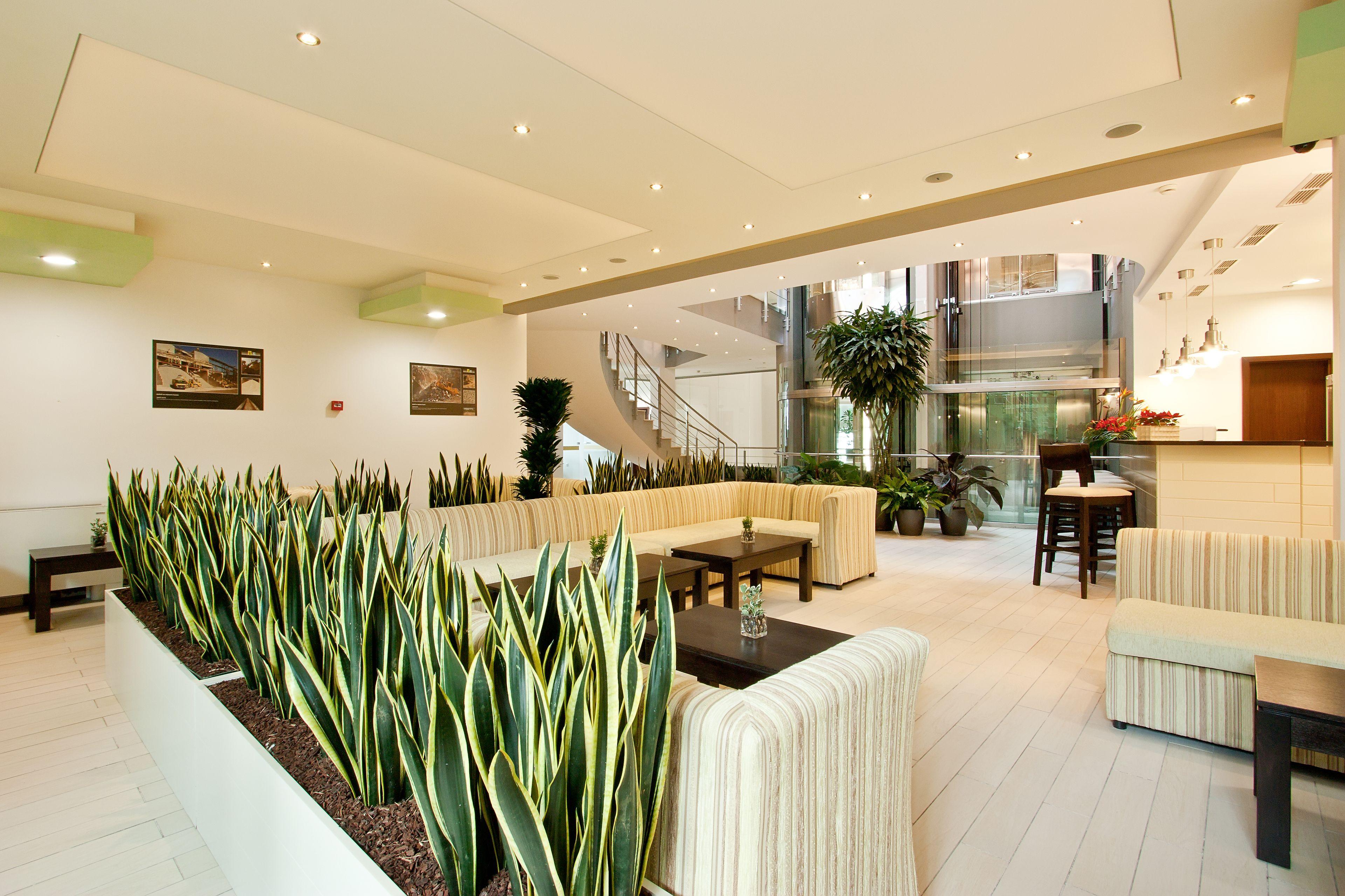 Earth & People Hotel & Spa - Free Parking & Swimming Pool, Sofia
